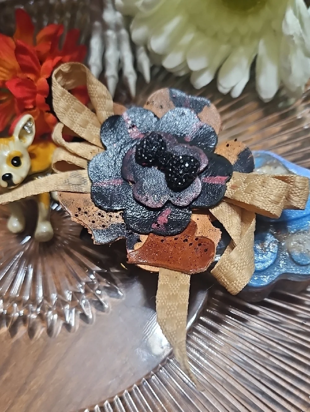 Hand Crafted Genuine Leather Floral Dog Bow Charm NEW